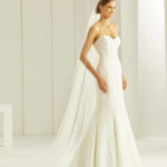 S305 Bianco Evento bridal veil 1